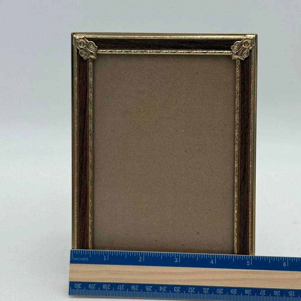 Vintage Gold Metal and Faux Wood Grain 5x7 Picture Frame Ornate Corner Scrolls